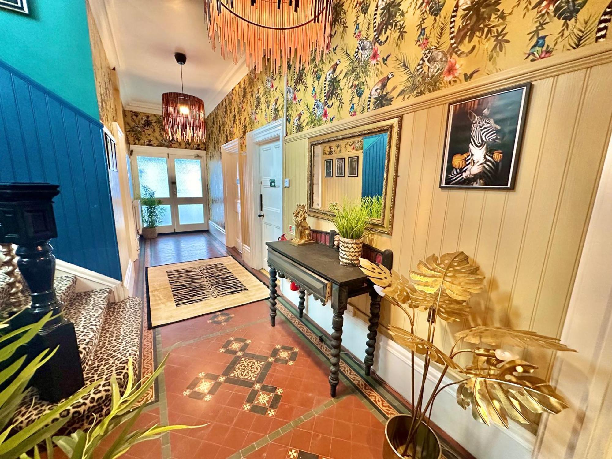 Lemur Lodge - Boutique Apartments - Short Stroll To The Beach Bournemouth Luaran gambar